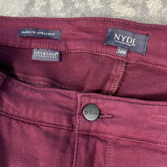 NWT NYDJ Marilyn Straight Purple Maroon Cabernet Jeans Lift Tuck Plus Sz 24W - Picture 8 of 9